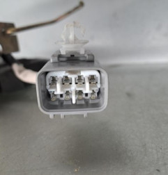 Serrure avant gauche TOYOTA MR3