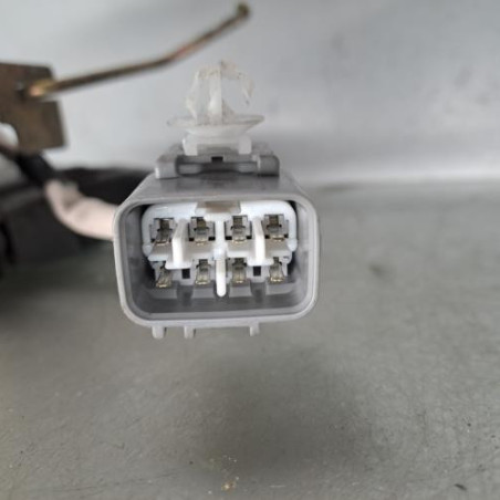 Serrure avant gauche TOYOTA MR3