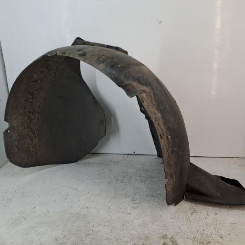 Pare boue avant droit VOLKSWAGEN TOURAN 1