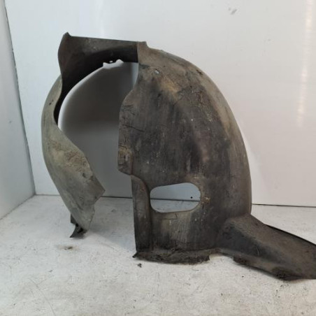 Pare boue avant gauche VOLKSWAGEN TOURAN 1