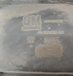 Pare boue avant gauche OPEL TIGRA 1