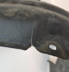 Pare boue avant gauche TOYOTA MR3