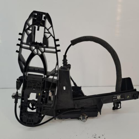 Serrure avant droit FORD FIESTA 7