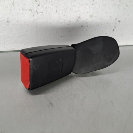 Attache ceinture arriere gauche PORSCHE 911 5 997