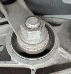 Bras inferieur arriere droit PORSCHE 911 5 997 Photo n°6