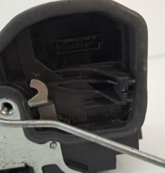 Serrure avant gauche BMW SERIE 1 F20 Photo n°4