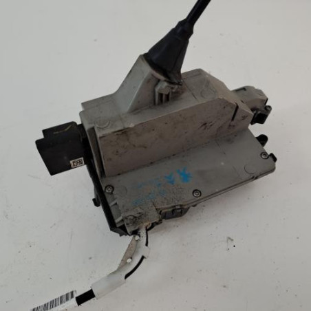 Serrure arriere gauche PEUGEOT 2008 1