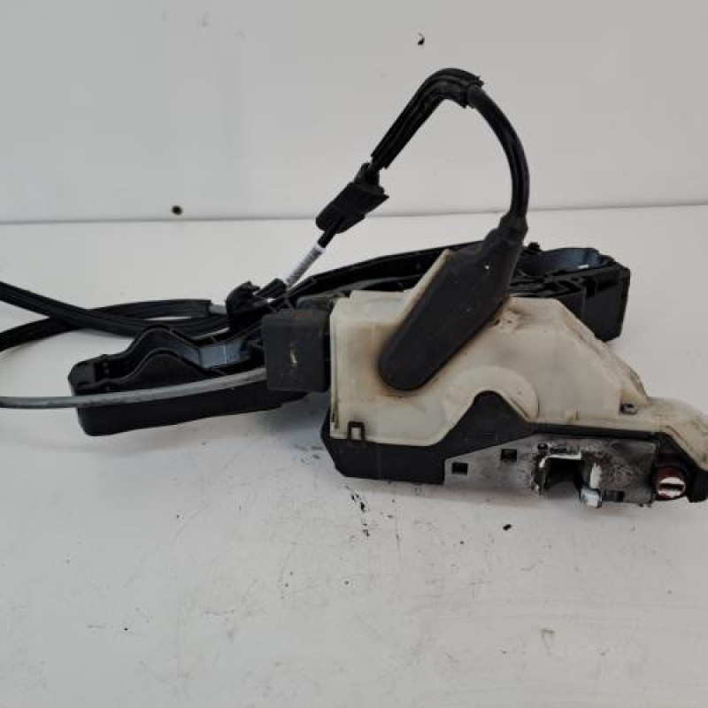 Serrure arriere droit CITROEN C4 2