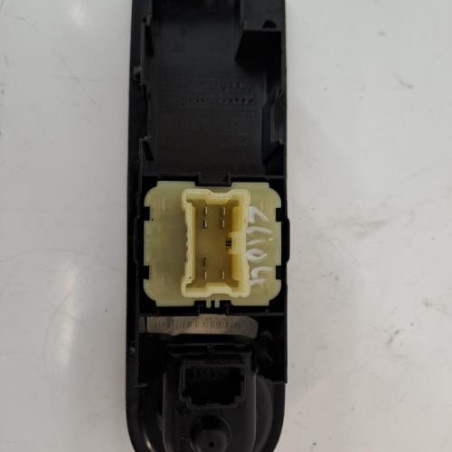 Interrupteur de leve vitre avant gauche RENAULT CLIO 4