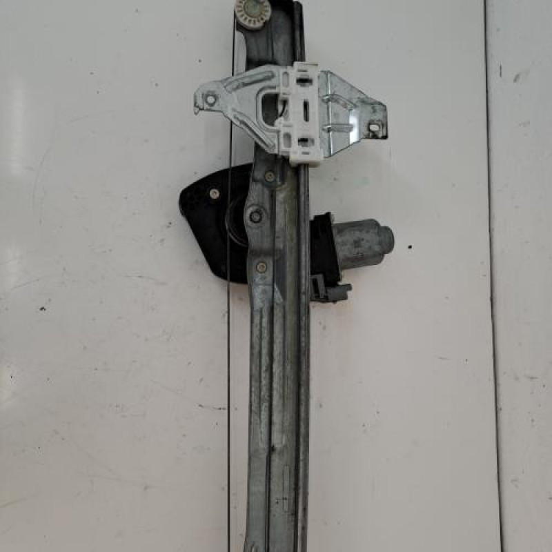 Leve vitre electrique avant droit CITROEN C4 2
