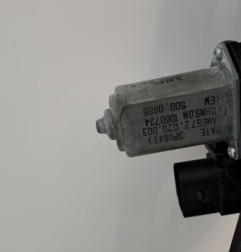 Leve vitre electrique arriere droit BMW X1 E84 Photo n°3