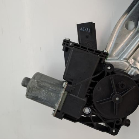 Leve vitre electrique avant droit OPEL MERIVA B