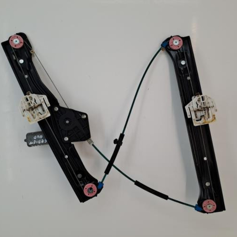 Leve vitre electrique avant droit BMW SERIE 1 F20