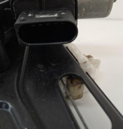 Leve vitre electrique avant gauche BMW SERIE 1 F20 Photo n°5