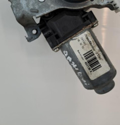 Leve vitre electrique arriere droit NISSAN QASHQAI 1