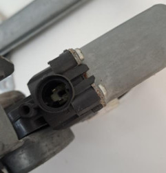 Leve vitre electrique arriere gauche NISSAN QASHQAI 1 Photo n°4