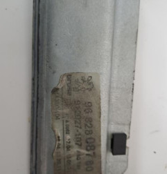 Leve vitre electrique arriere gauche PEUGEOT 3008 1 Photo n°4