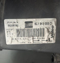 Optique avant principal gauche (feux)(phare) SEAT IBIZA 3 Photo n°5