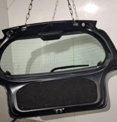 Malle/Hayon arriere TOYOTA YARIS 1 Photo n°3