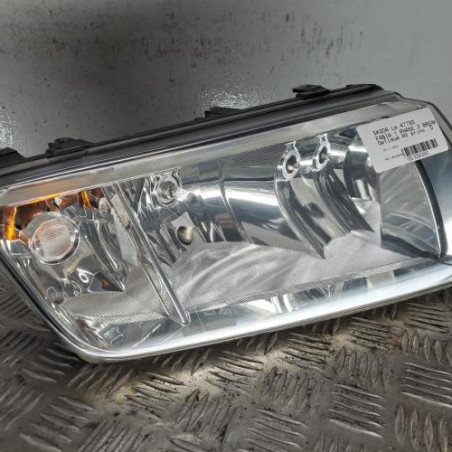 Optique avant principal droit (feux)(phare) SKODA FABIA 1