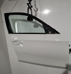 Porte avant droit BMW SERIE 1 E87 Photo n°1
