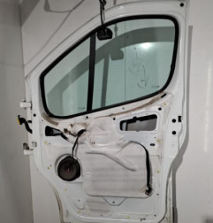 Porte avant droit RENAULT TRAFIC 2 Photo n°7