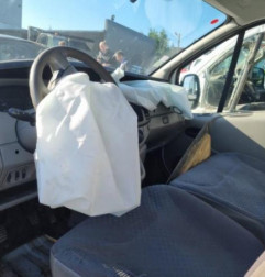 Porte avant droit RENAULT TRAFIC 2 Photo n°13