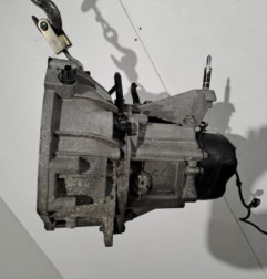 Boite de vitesses NISSAN MICRA 3 Photo n°1