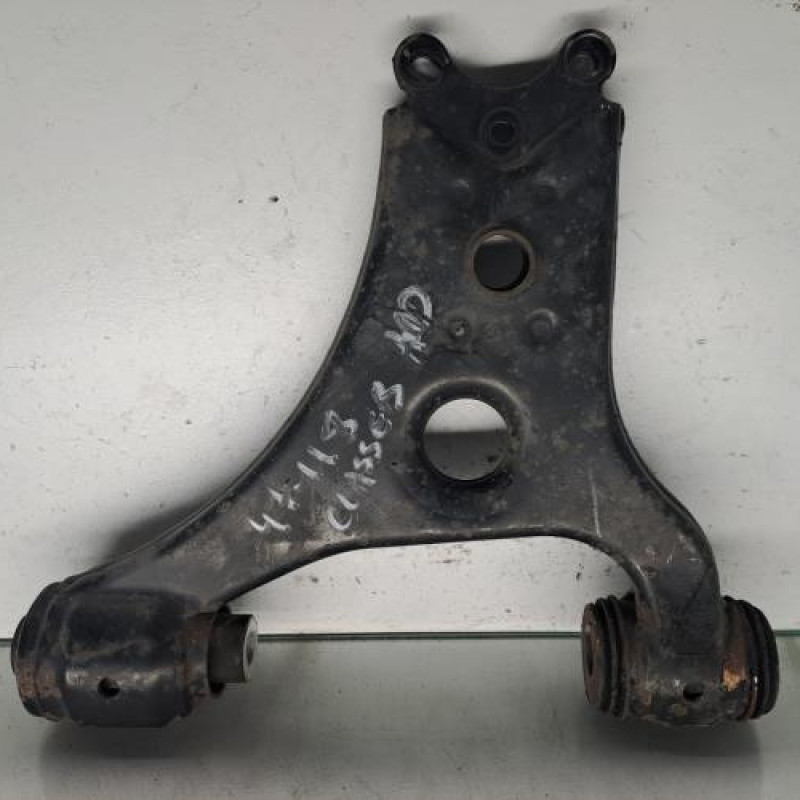 Triangle avant droit MERCEDES CLASSE B 245