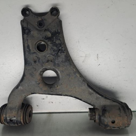 Triangle avant droit MERCEDES CLASSE B 245