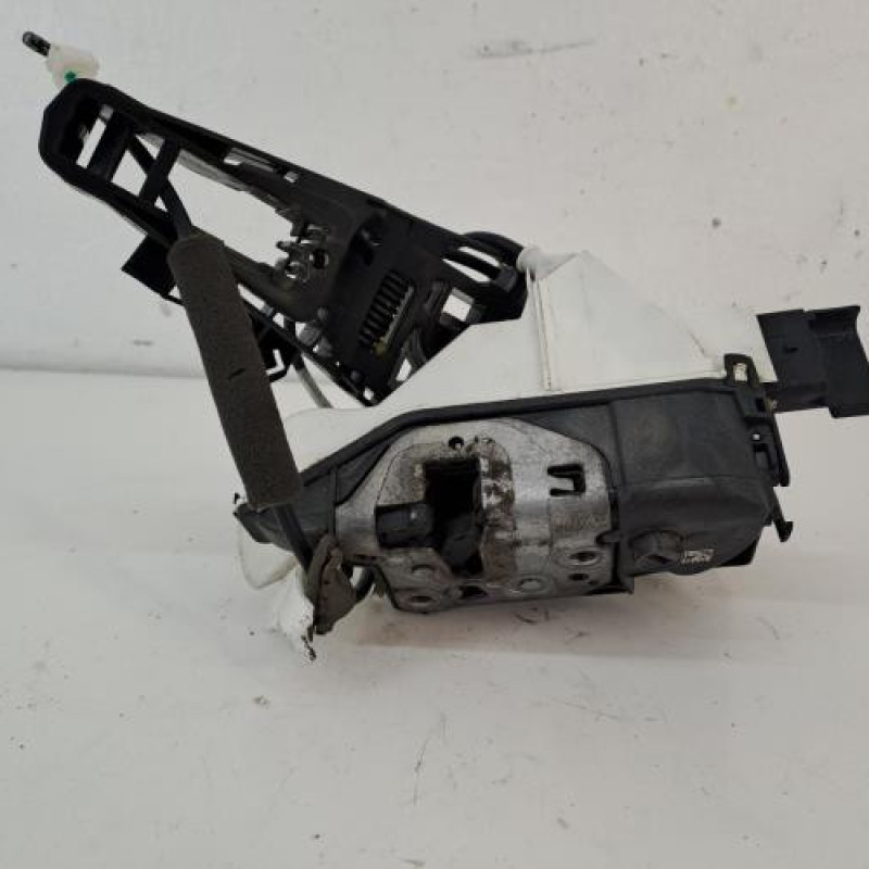 Serrure avant gauche PEUGEOT 508 1