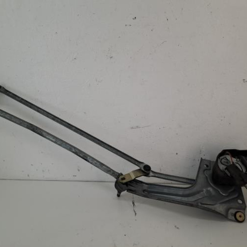 Moteur essuie glace avant RENAULT MEGANE 1