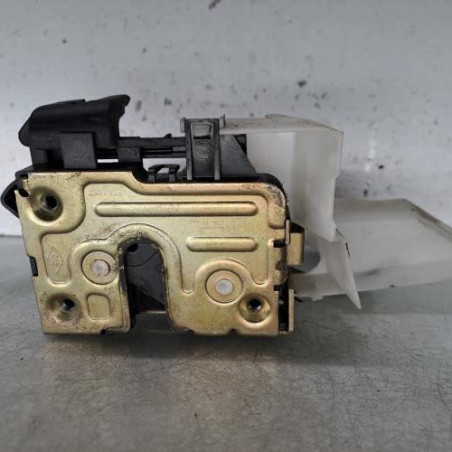 Serrure avant gauche RENAULT CLIO 2 Photo n°1