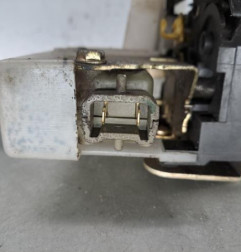 Serrure avant gauche RENAULT CLIO 2 Photo n°3