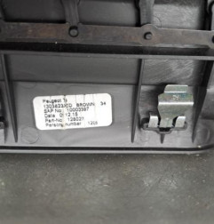 Aerateur tableau de bord avant droit PEUGEOT 308 2 Photo n°4