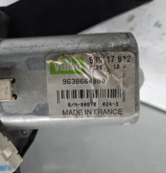 Moteur essuie glace arriere PEUGEOT 206 Photo n°4