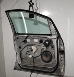 Porte avant gauche MERCEDES CLASSE B 245 Photo n°3