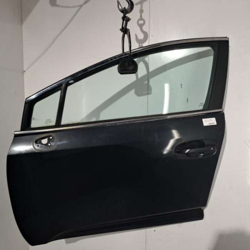Porte avant gauche TOYOTA AVENSIS 3