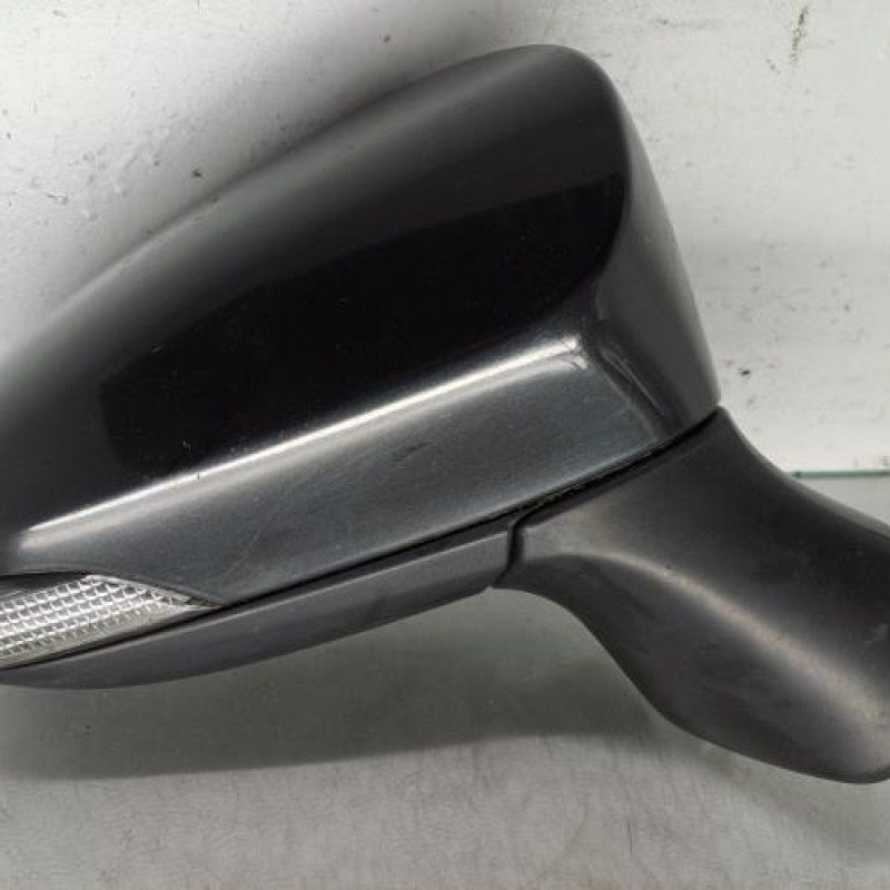 Retroviseur droit TOYOTA AVENSIS 3