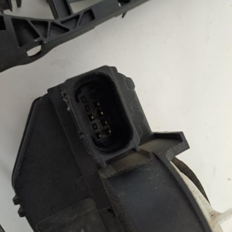 Serrure avant droit CHEVROLET AVEO 2