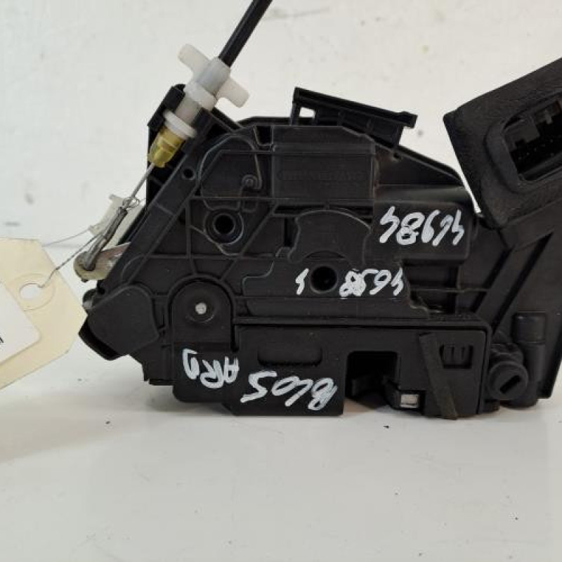 Serrure arriere droit VOLKSWAGEN POLO 5