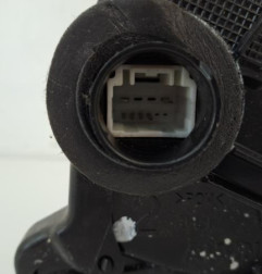 Serrure avant gauche TOYOTA VERSO