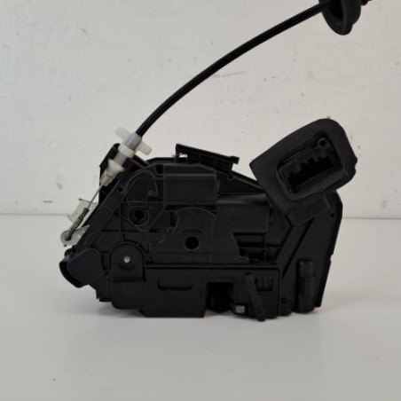 Serrure avant droit VOLKSWAGEN POLO 5 Photo n°1
