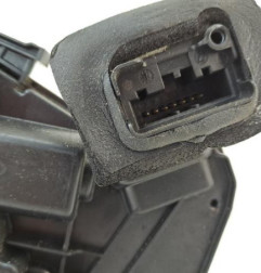 Serrure avant droit VOLKSWAGEN POLO 5