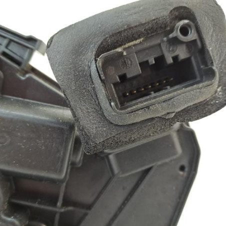 Serrure avant droit VOLKSWAGEN POLO 5