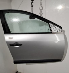 Porte avant droit RENAULT MEGANE 3 Photo n°1
