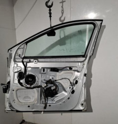 Porte avant droit RENAULT MEGANE 3 Photo n°5