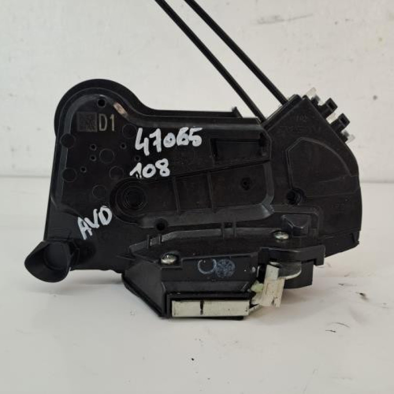 Serrure avant droit PEUGEOT 108