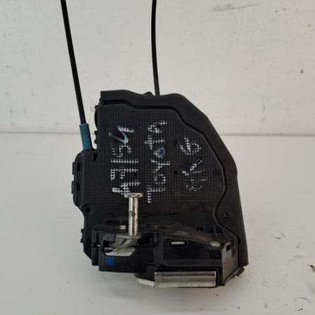 Serrure arriere gauche TOYOTA VERSO Photo n°1