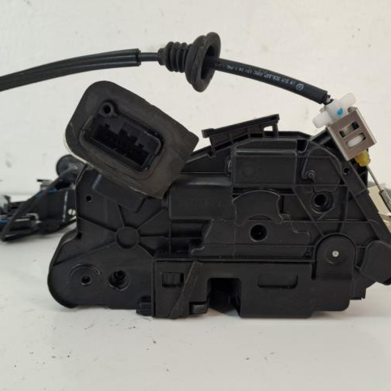 Serrure avant gauche VOLKSWAGEN BEETLE 2